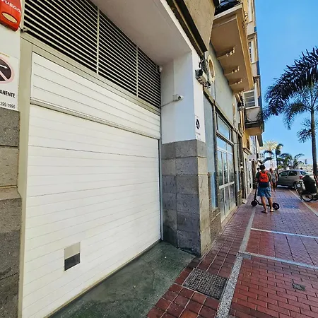 New 2 Bedrooms Gold Flat At Canteras With Balcony And Free Parking *