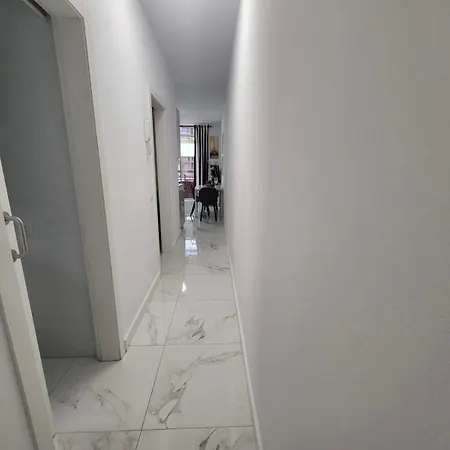 New 2 Bedrooms Gold Flat At Canteras With Balcony And Free Parking *