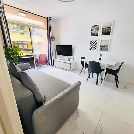 New 2 Bedrooms Gold Flat At Canteras With Balcony And Free Parking *
